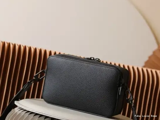 Repladies Wallet LOUIS VUITTON Wearable Alpha 0608